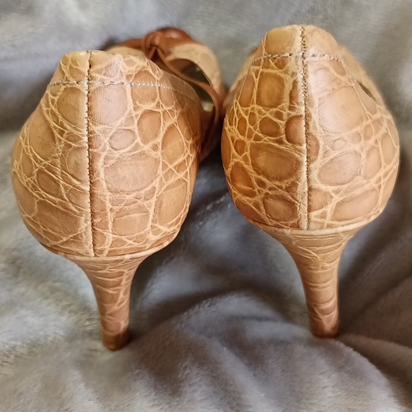 Furla Embossed Italian Leather Heels - Picture 6 of 14